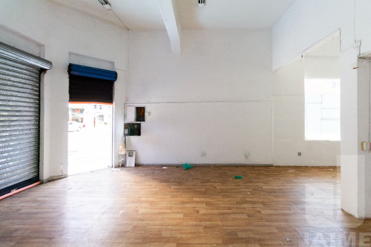 Comercial na R Cardoso de Almeida — Sumaré, São Paulo - foto 3