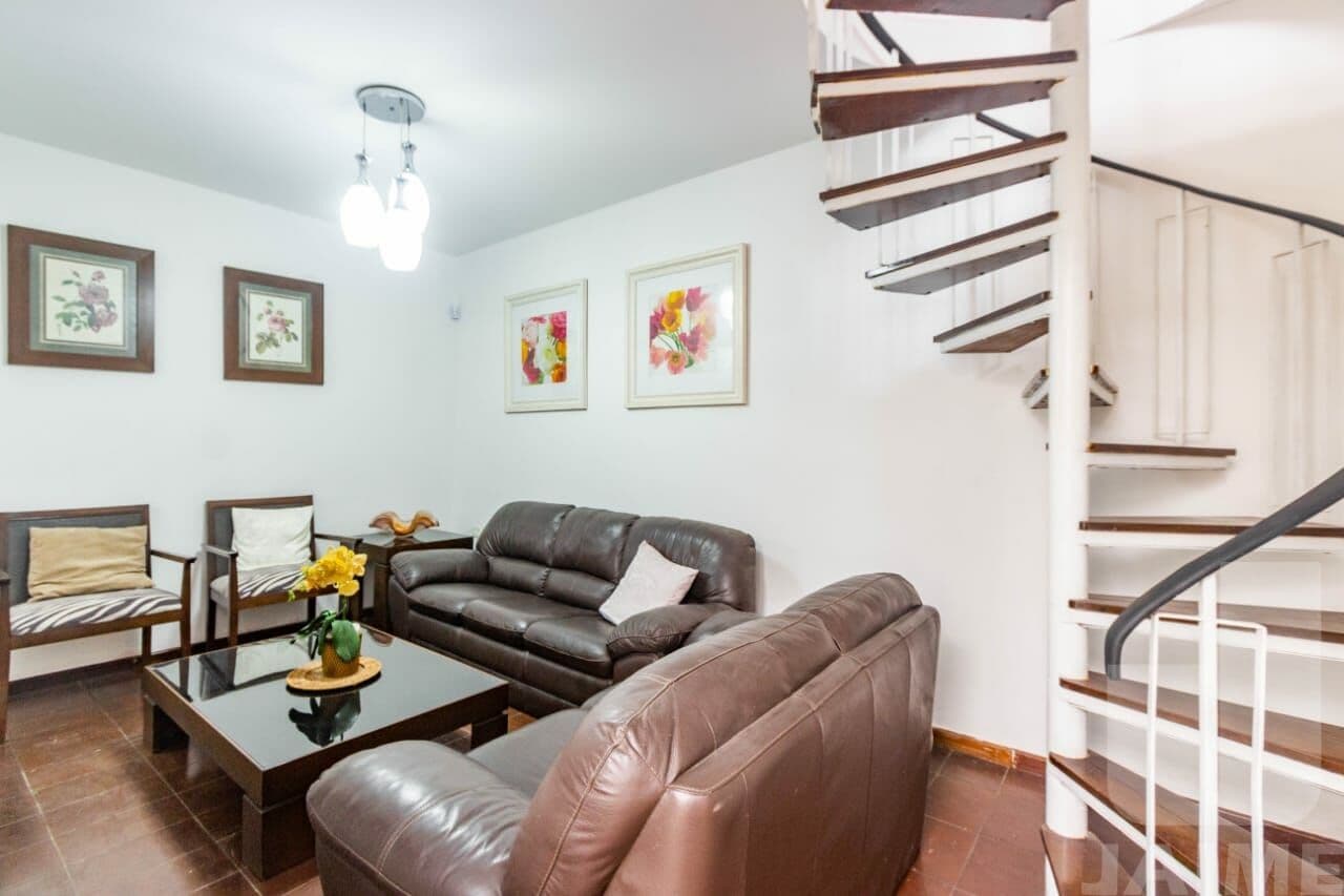Casa de 4 dormitórios na R Ambuás — Sumaré, São Paulo - foto 5
