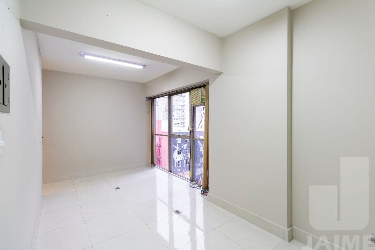 Comercial na R Maranhão — Higienópolis, São Paulo