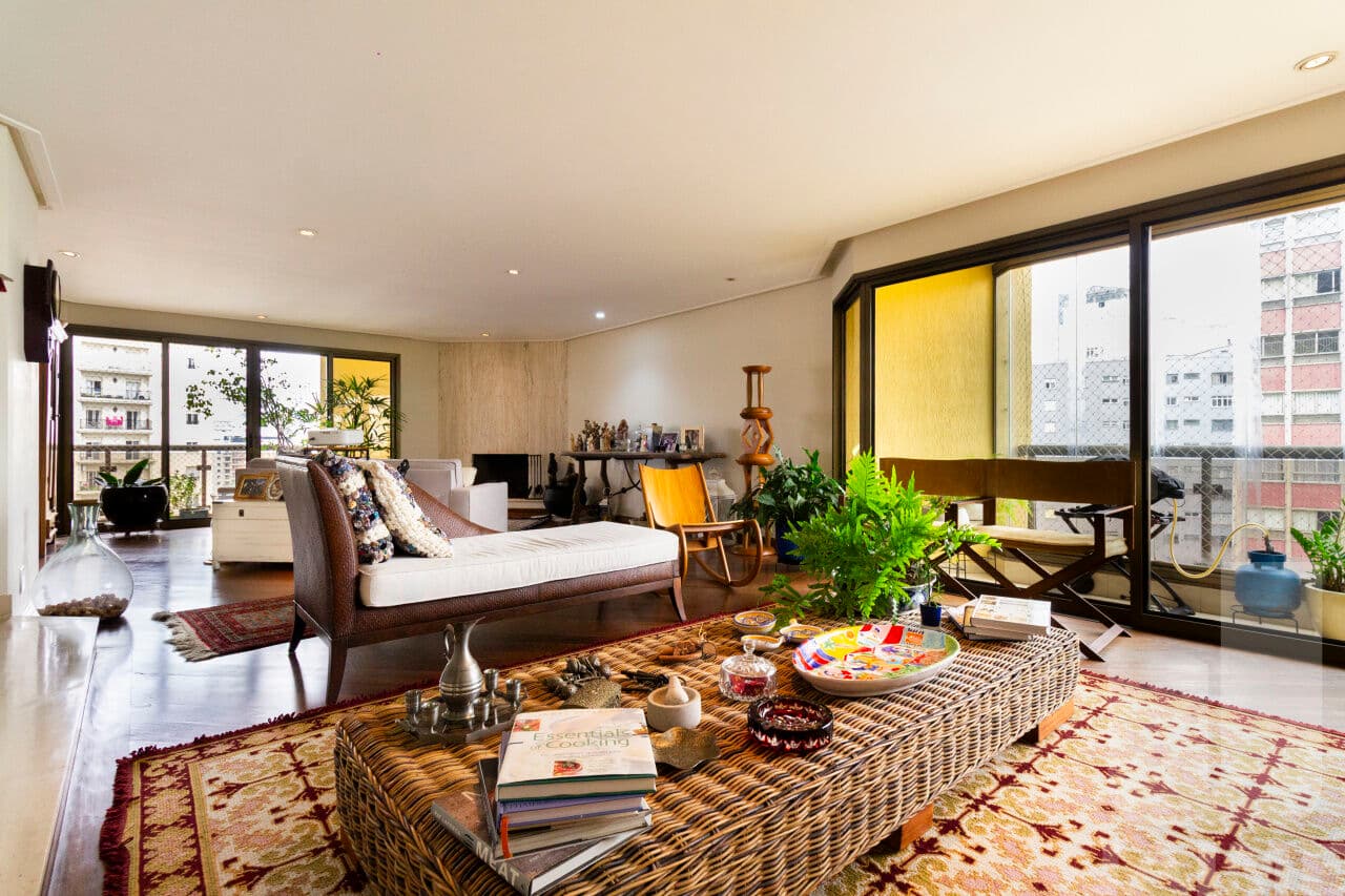 Apartamento de 4 dormitórios na R GABRIEL DOS SANTOS — Higienópolis, São Paulo