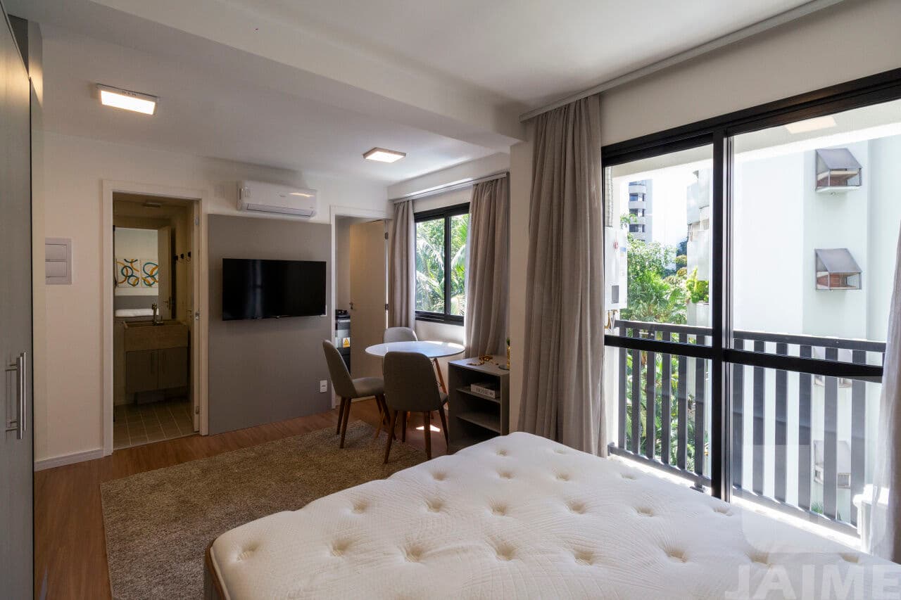 Apartamento de 1 dormitório na R Itacolomi — Higienópolis, São Paulo