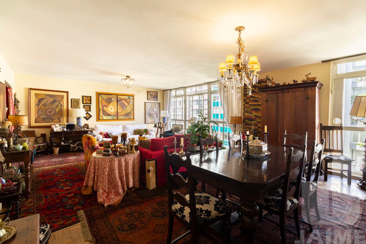 Apartamento de 3 dormitórios na R PERNAMBUCO — Higienópolis, São Paulo