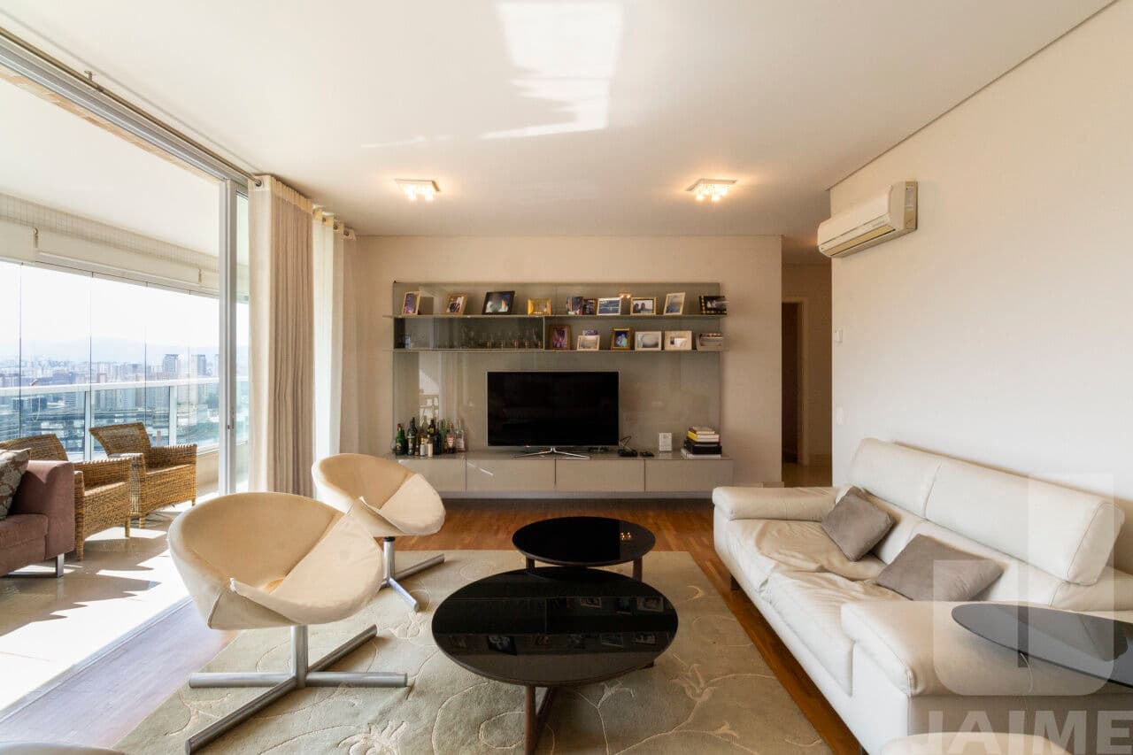 Apartamento de 4 dormitórios na R LINCOLN ALBUQUERQUE — Perdizes, São Paulo - foto 2