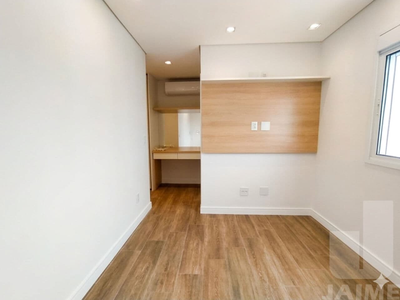 Apartamento de 3 dormitórios na R José Gomes Falcão — Parque Industrial Tomas Edson, São Paulo - foto 4