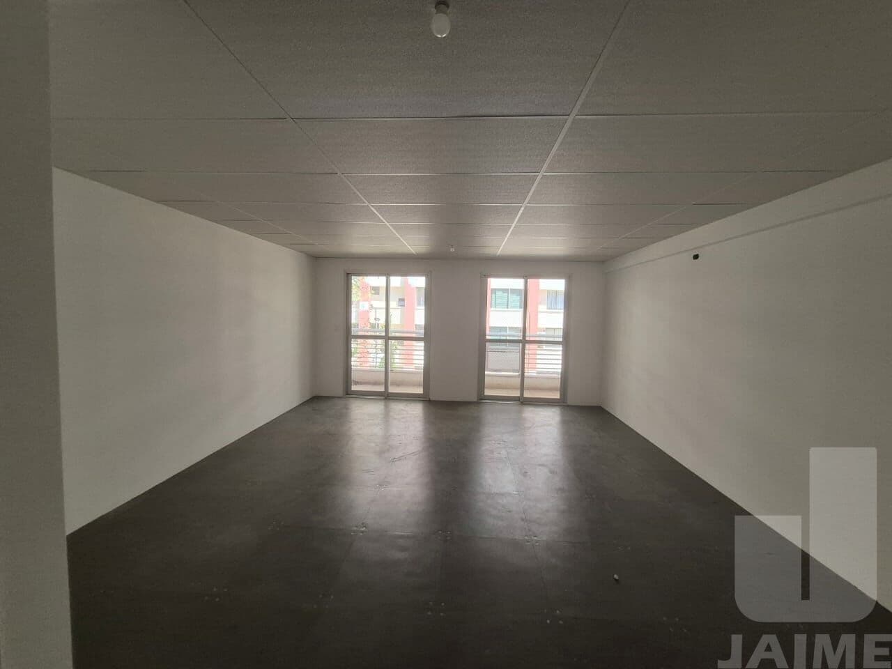 Comercial em Jardim Monte Verde