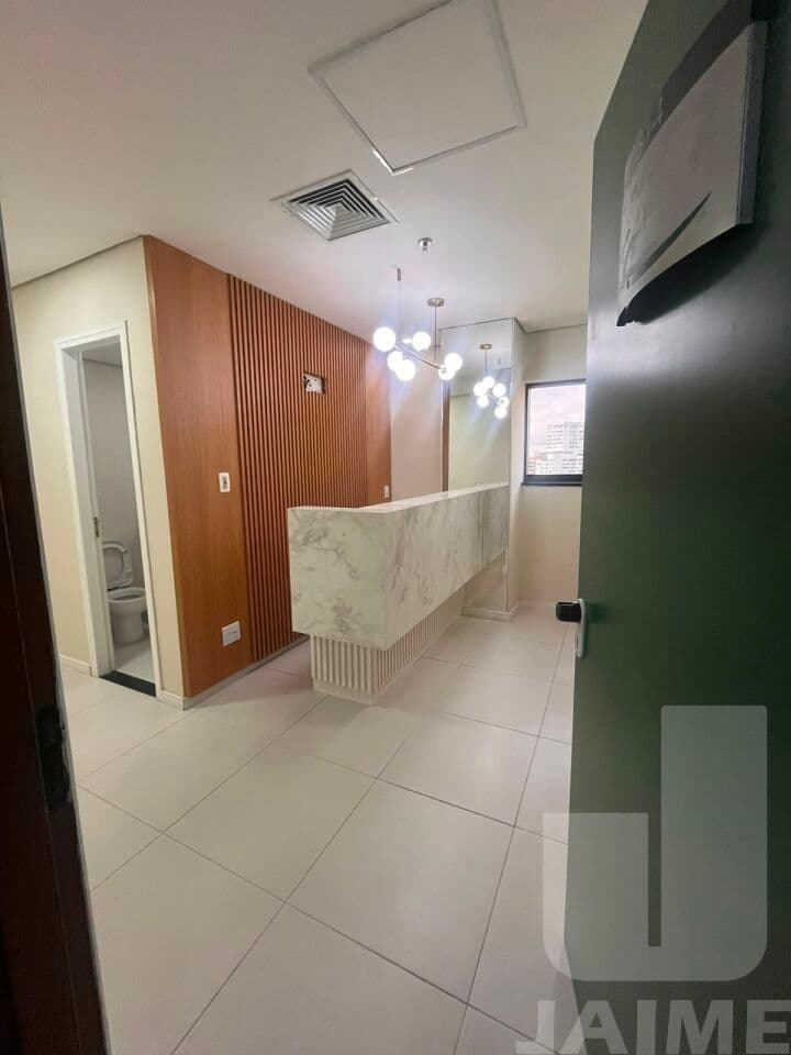 Comercial na R Mato Grosso — Higienópolis, São Paulo