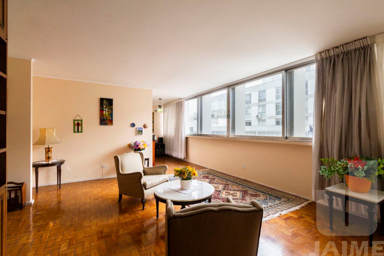Apartamento de 4 dormitórios na R DOUTOR ALBUQUERQUE LINS — Higienópolis, São Paulo - foto 2