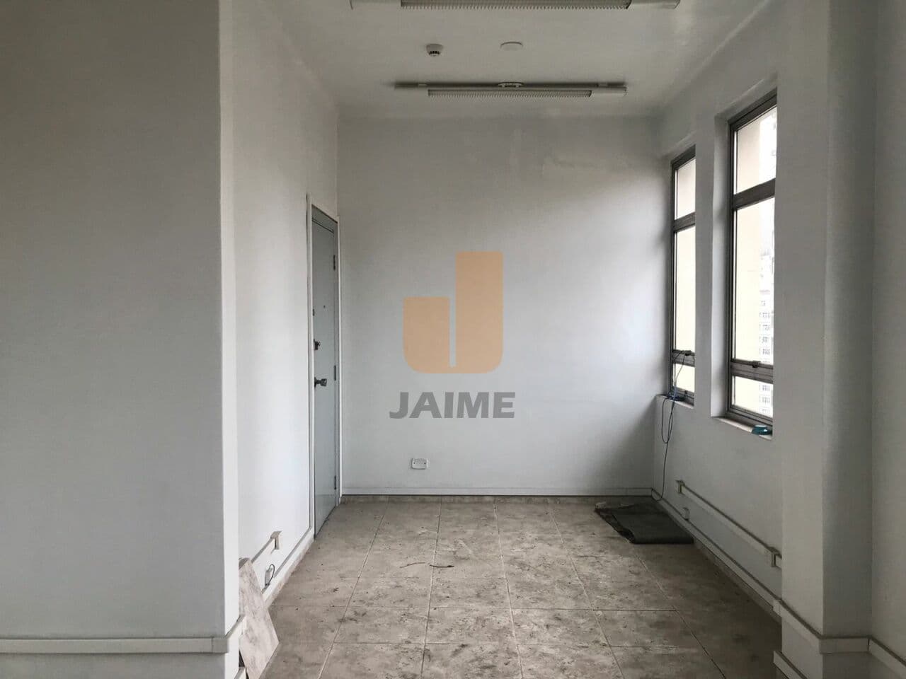 Comercial na R CRISTÓVÃO COLOMBO — Sé, São Paulo - foto 2