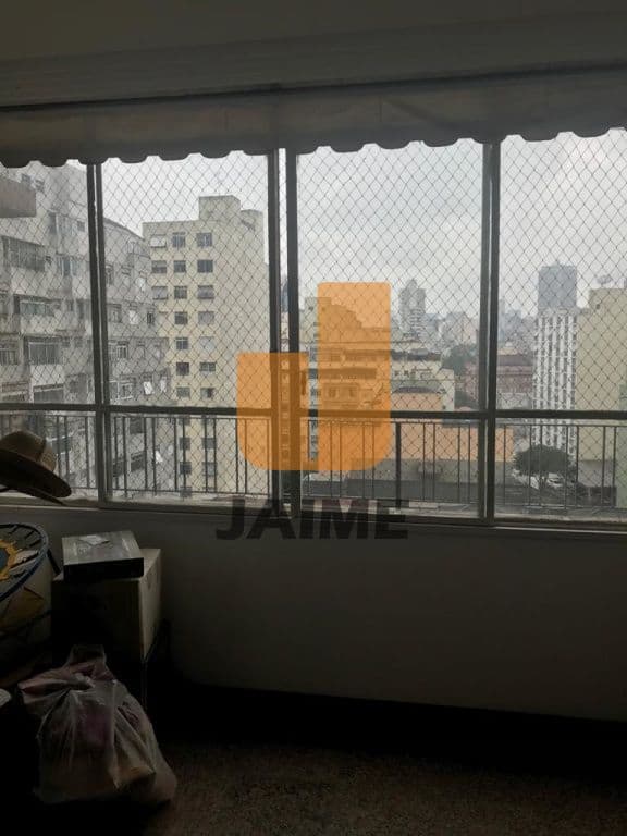 Apartamento de 3 dormitórios na R AURELIANO COUTINHO — Higienópolis, São Paulo