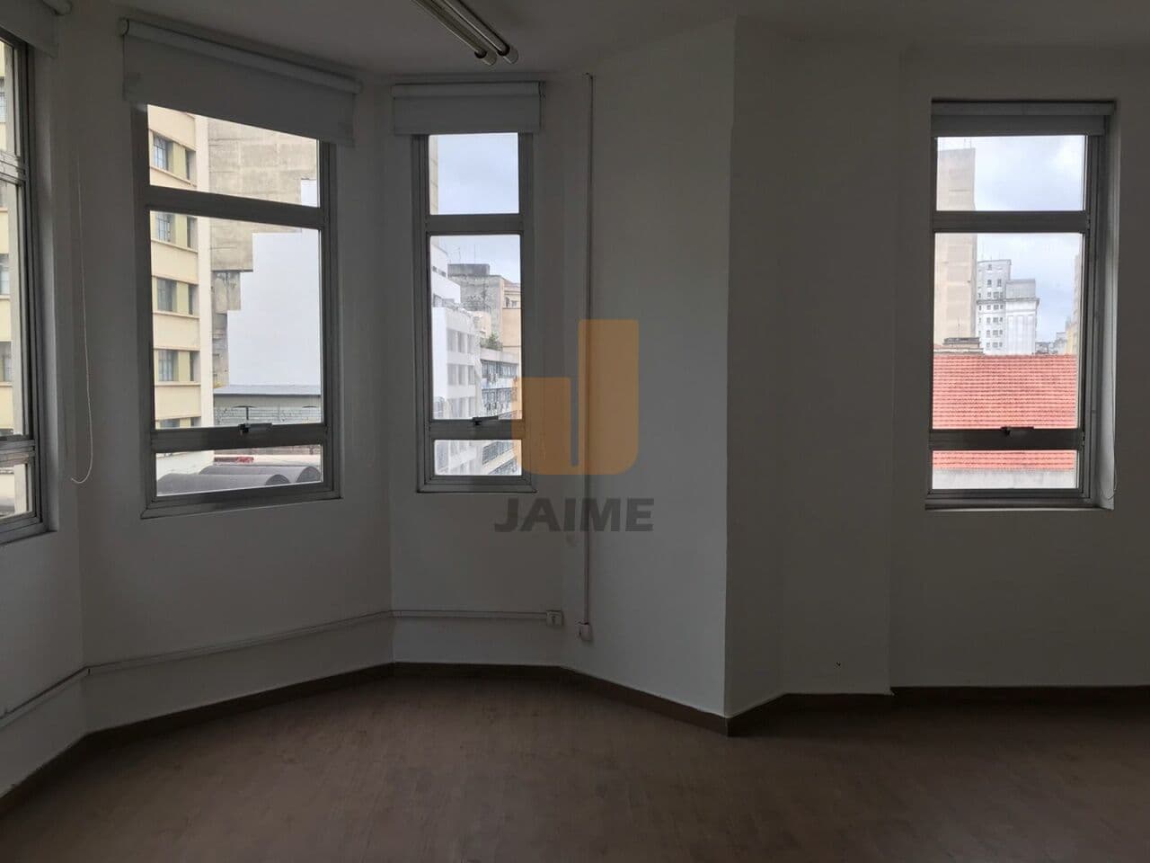 Comercial na R CRISTÓVÃO COLOMBO — Sé, São Paulo - foto 4