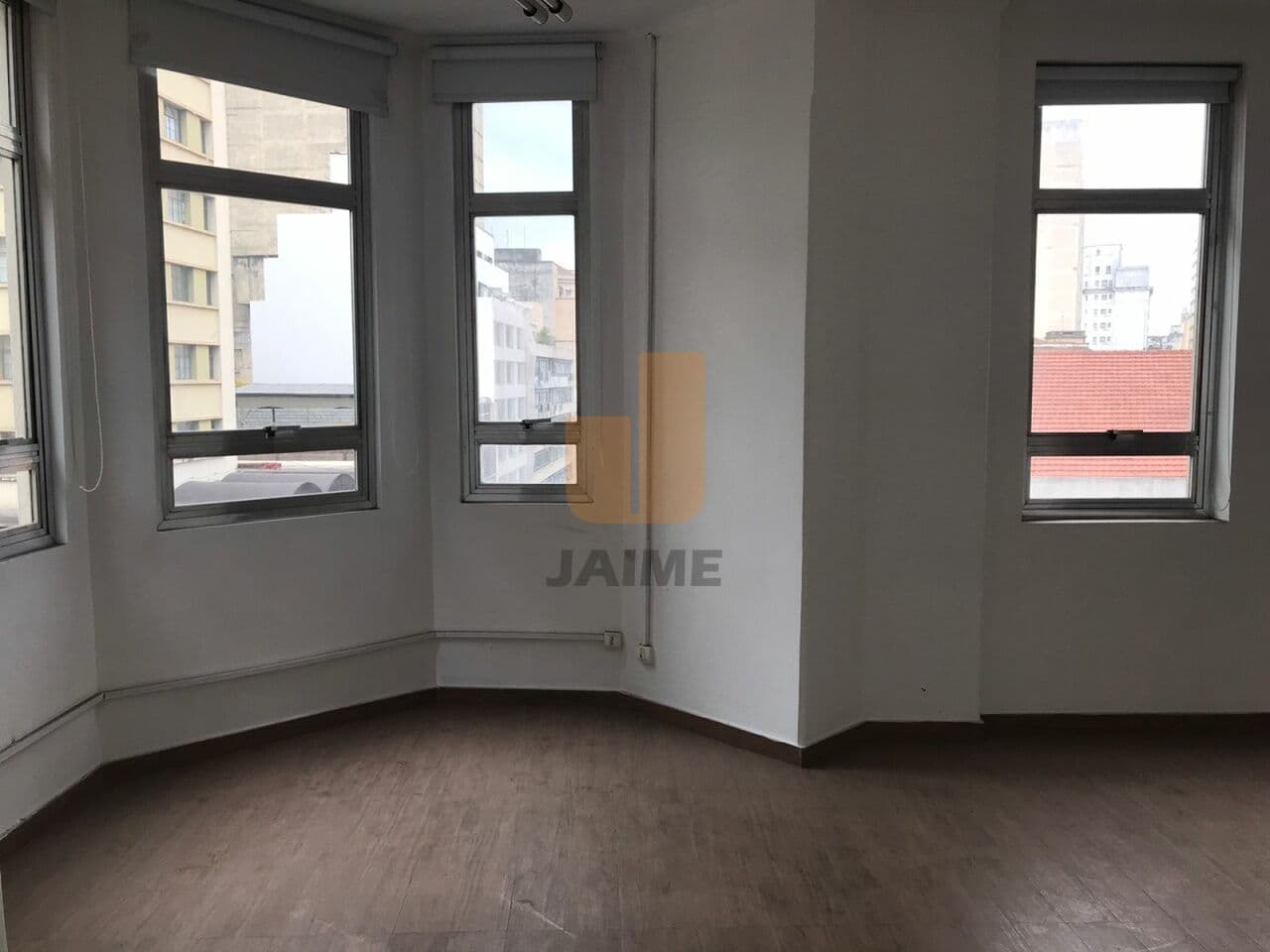 Comercial na R CRISTÓVÃO COLOMBO — Sé, São Paulo - foto 3