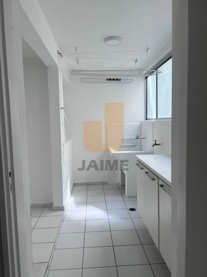 Apartamento de 2 dormitórios na R TAGIPURU — Barra Funda, São Paulo - foto 2