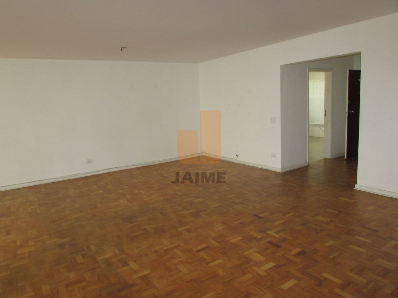 Apartamento de 3 dormitórios na R DOUTOR ALBUQUERQUE LINS — Higienópolis, São Paulo - foto 2