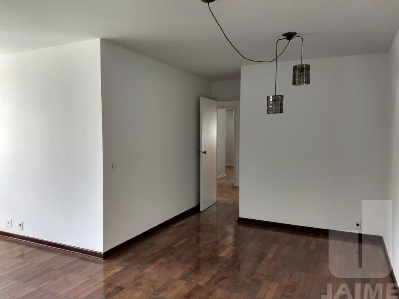 Apartamento de 3 dormitórios na AL BARROS — Higienópolis, São Paulo - foto 2