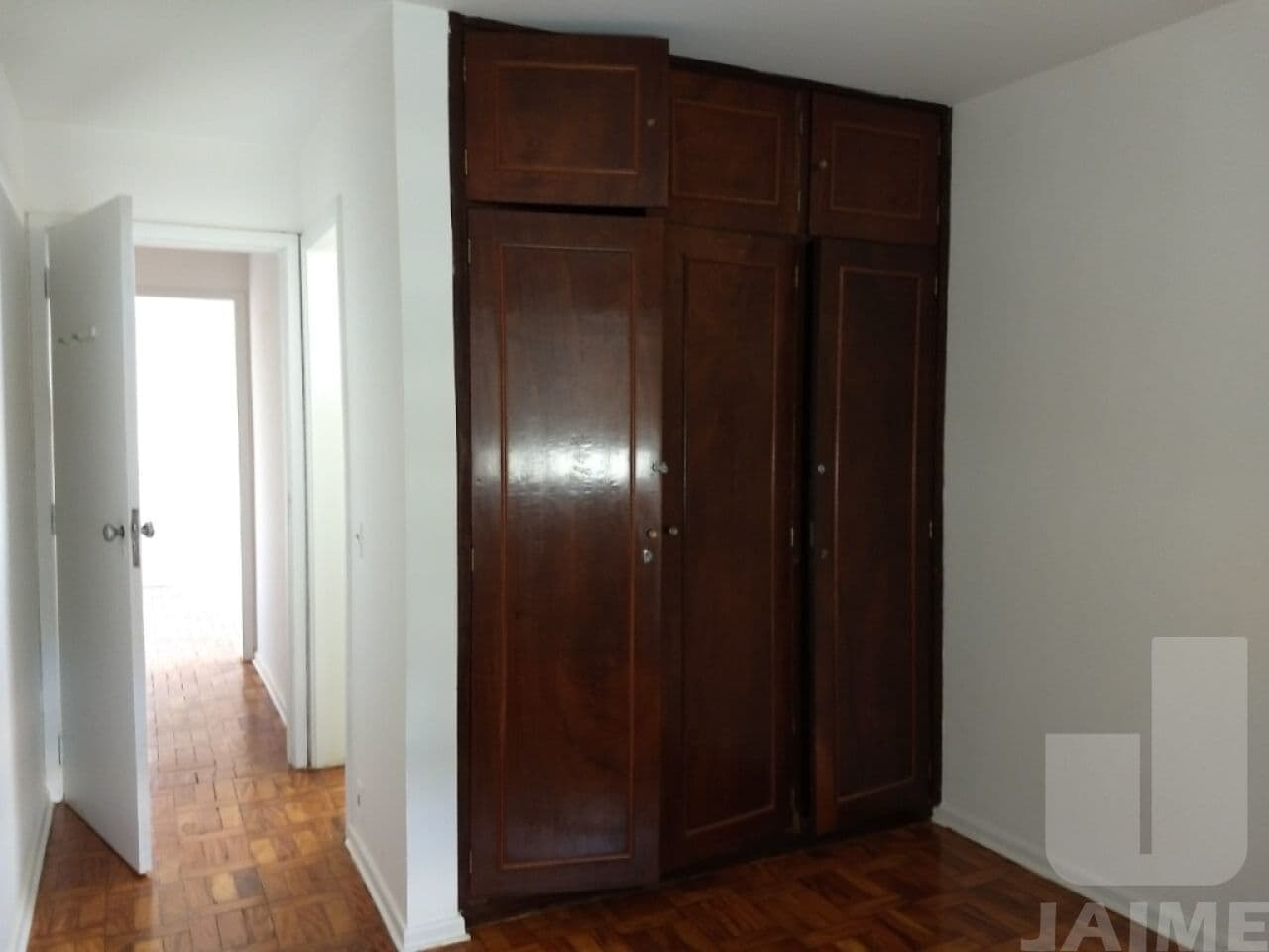 Apartamento de 3 dormitórios na AL BARROS — Higienópolis, São Paulo - foto 3