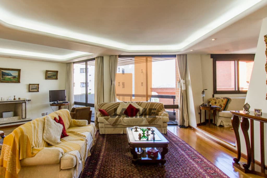 Apartamento de 4 dormitórios na R BAHIA — Higienópolis, São Paulo