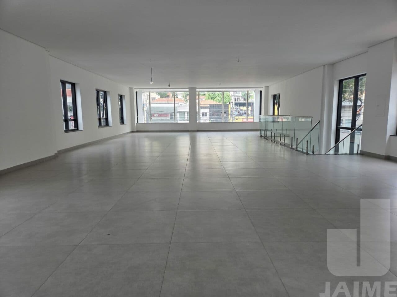 Comercial na AV PACAEMBU — Pacaembu, São Paulo - foto 4