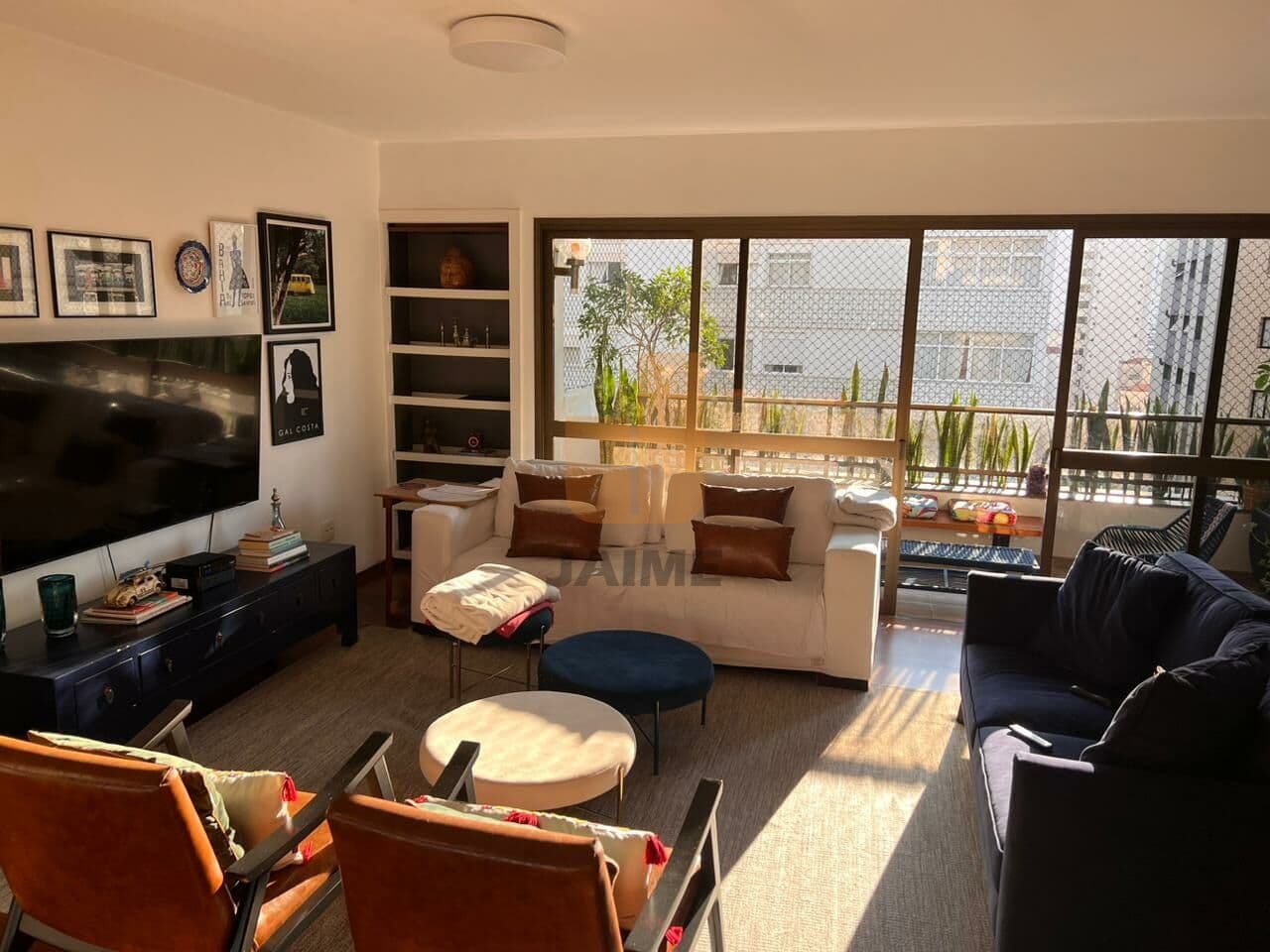Apartamento de 4 dormitórios na R Gabriel dos Santos — Santa Cecília, São Paulo