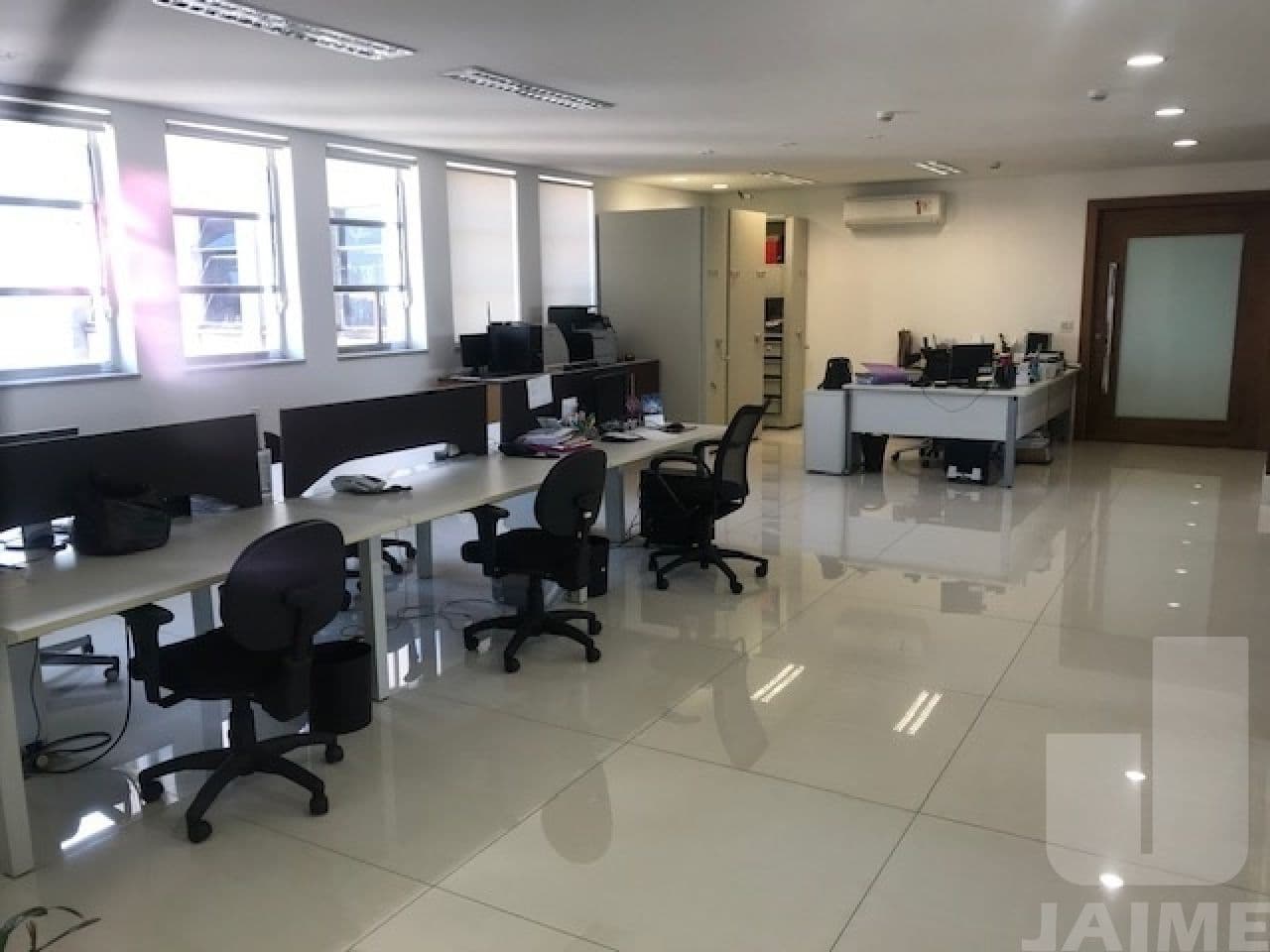 Comercial na R GENERAL JARDIM — Santa Cecília, São Paulo - foto 2