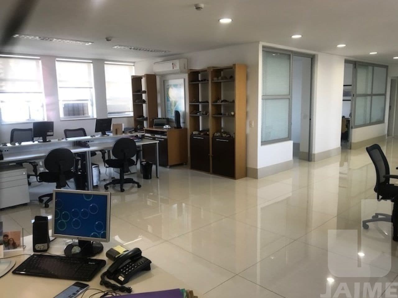 Comercial na R GENERAL JARDIM — Santa Cecília, São Paulo - foto 4