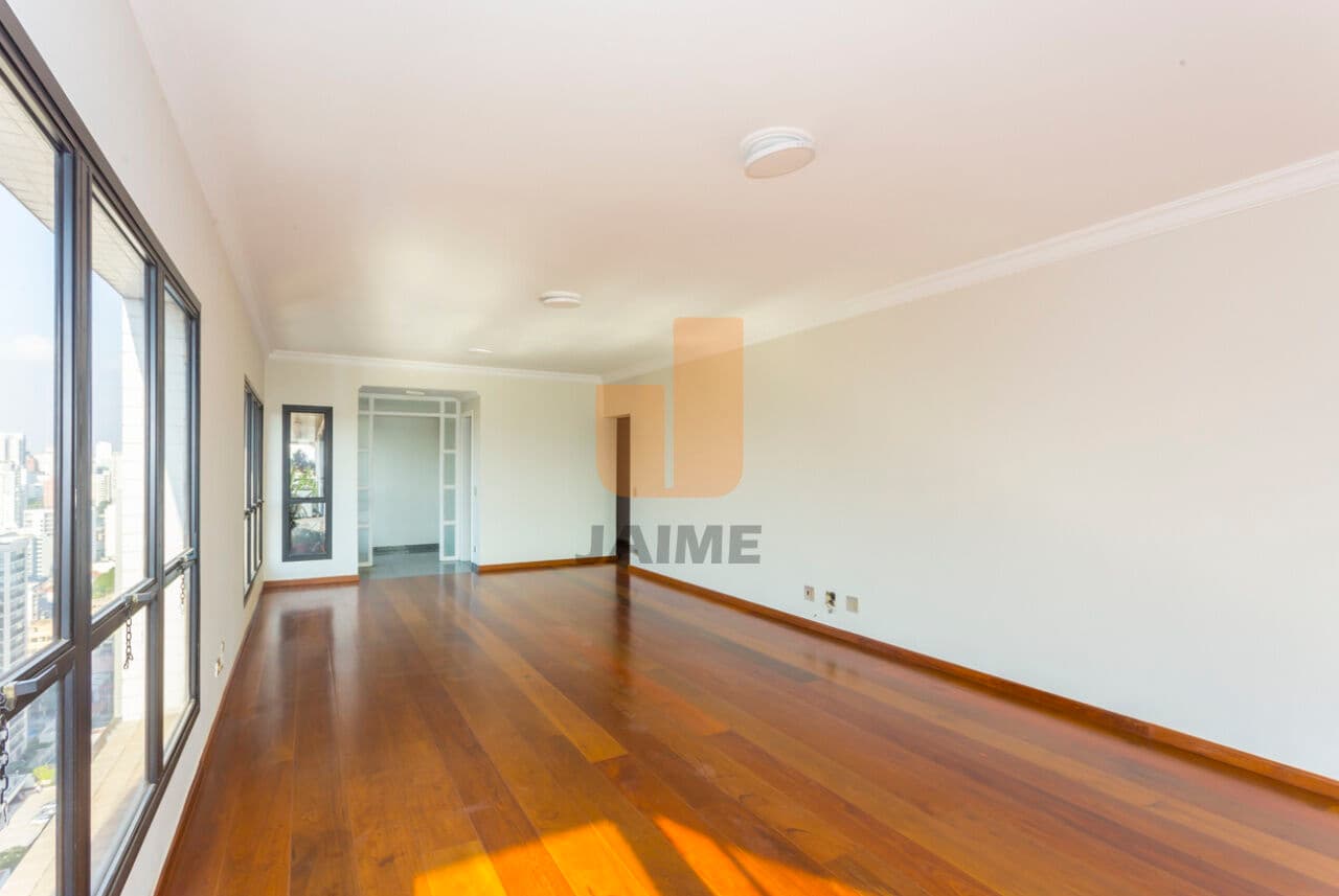 Apartamento de 4 dormitórios na R CARAÍBAS — Perdizes, São Paulo