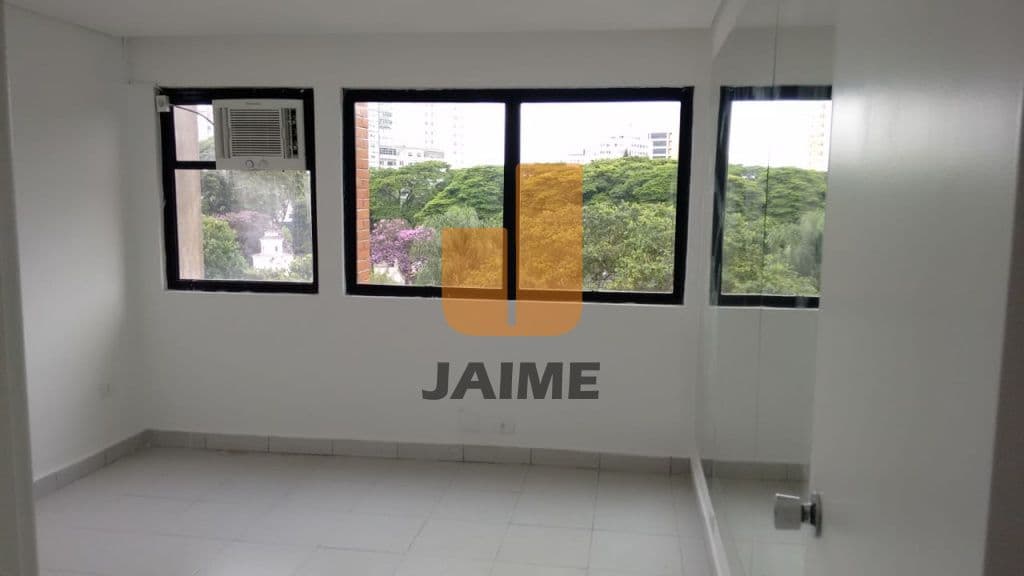 Comercial na R MATO GROSSO — Higienópolis, São Paulo