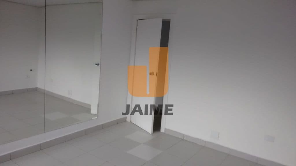 Comercial na R MATO GROSSO — Higienópolis, São Paulo - foto 2