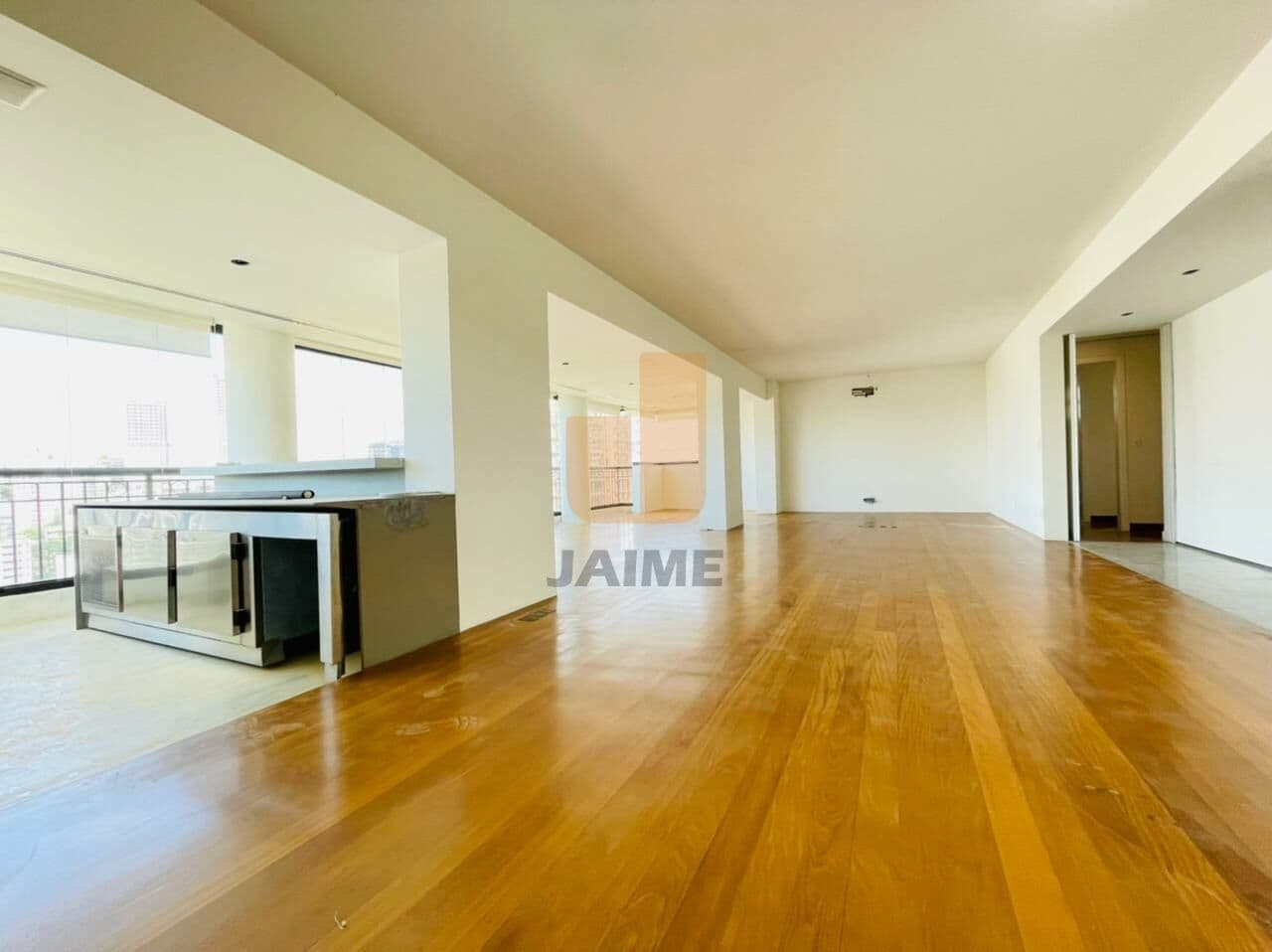 Apartamento de 3 dormitórios na R Paracuê — Sumaré, São Paulo - foto 3