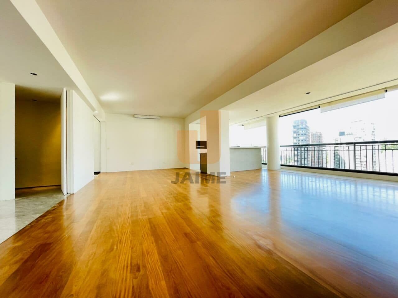 Apartamento de 3 dormitórios na R Paracuê — Sumaré, São Paulo - foto 2