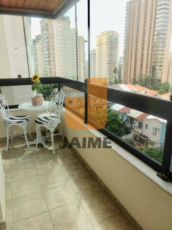 Apartamento de 3 dormitórios na R CARAÍBAS — Perdizes, São Paulo