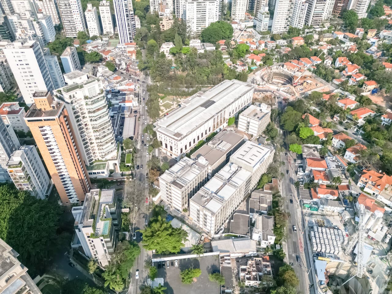 Apartamento de 3 dormitórios na R ENGENHEIRO EDGAR EGÍDIO DE SOUSA — Higienópolis, São Paulo - foto 2