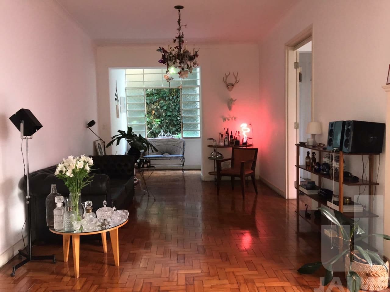 Apartamento de 1 dormitório na R TUPI — Higienópolis, São Paulo