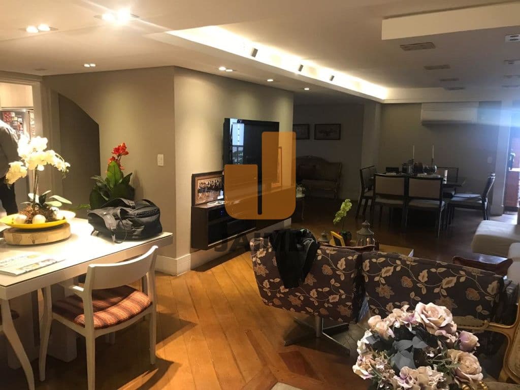 Apartamento de 4 dormitórios na R CAPITAL FEDERAL — Sumaré, São Paulo - foto 2