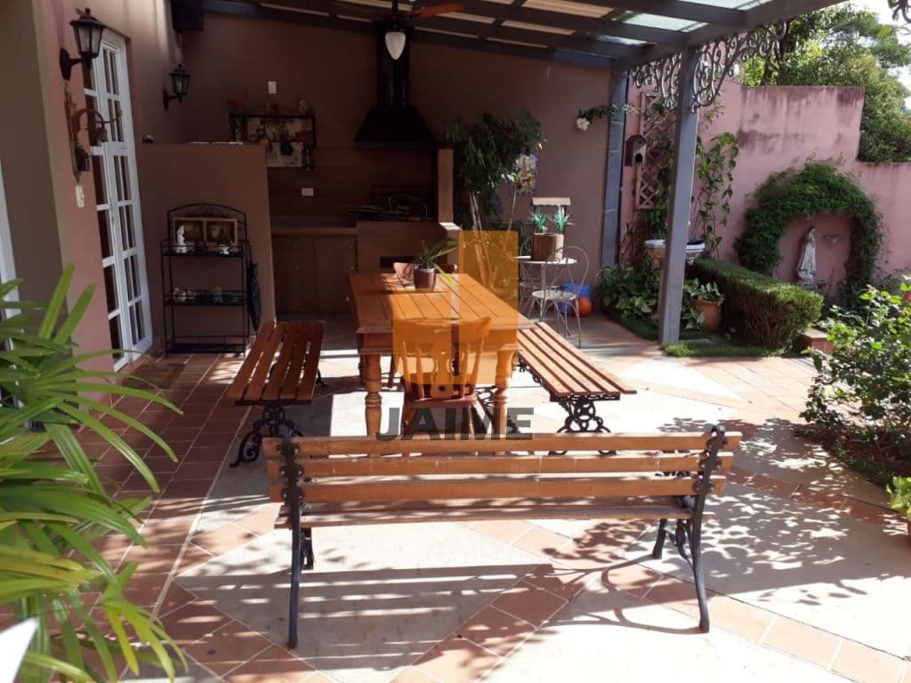 Casa de 5 dormitórios na R Itápolis — Pacaembu, São Paulo - foto 2