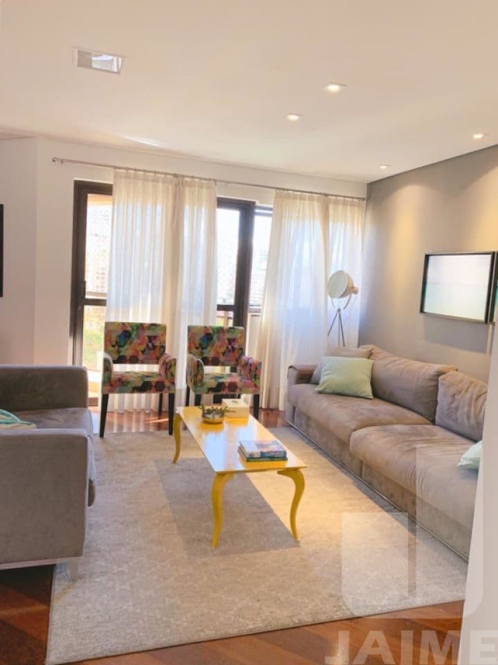 Apartamento de 4 dormitórios na R APINAJÉS — Perdizes, São Paulo - foto 2