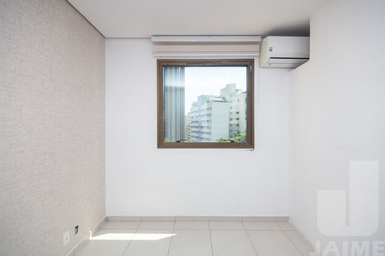 Comercial na R DONA ANTÔNIA DE QUEIRÓS — Higienópolis, São Paulo - foto 2