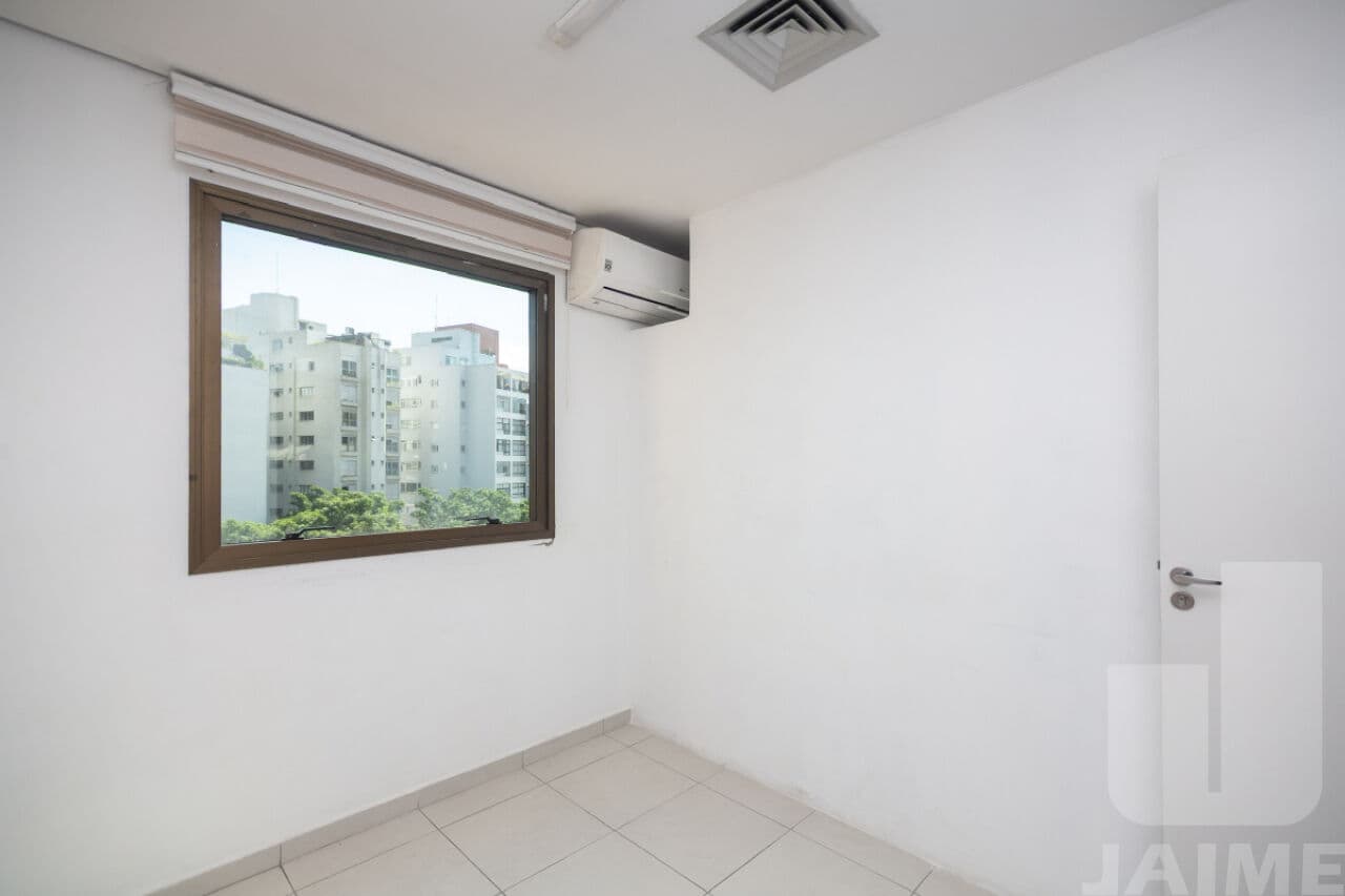 Comercial na R DONA ANTÔNIA DE QUEIRÓS — Higienópolis, São Paulo - foto 3
