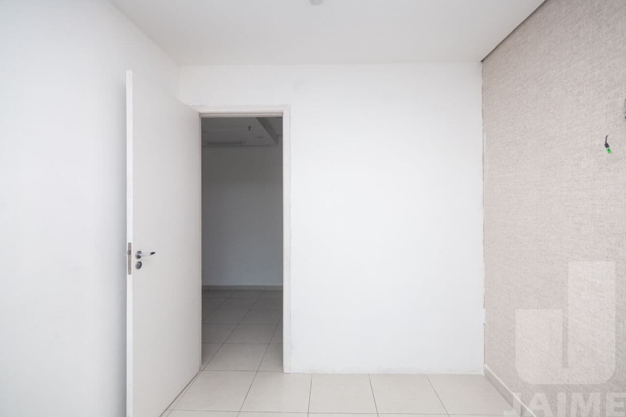 Comercial na R DONA ANTÔNIA DE QUEIRÓS — Higienópolis, São Paulo - foto 4