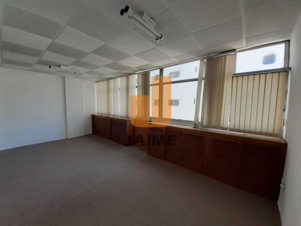 Comercial na R ITACOLOMI — Higienópolis, São Paulo - foto 2