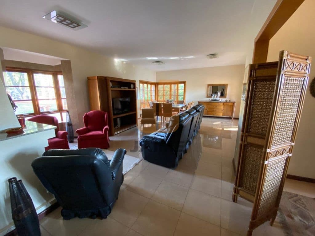Casa de 3 dormitórios na AL Das Seringueiras — Ville Chamonix, São Paulo - foto 3