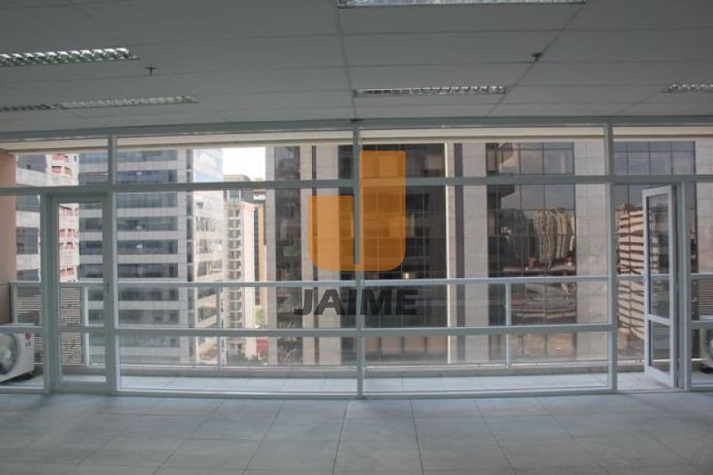 Comercial na AV ENGENHEIRO LUIZ CARLOS BERRINI — Cidade Monções, São Paulo - foto 5