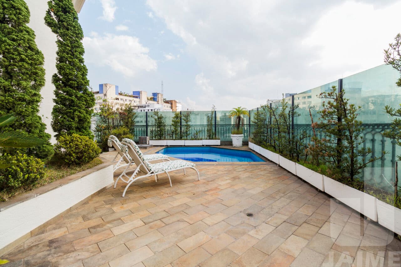 Apartamento de 5 dormitórios na R DOUTOR BRASÍLIO MACHADO — Higienópolis, São Paulo - foto 2
