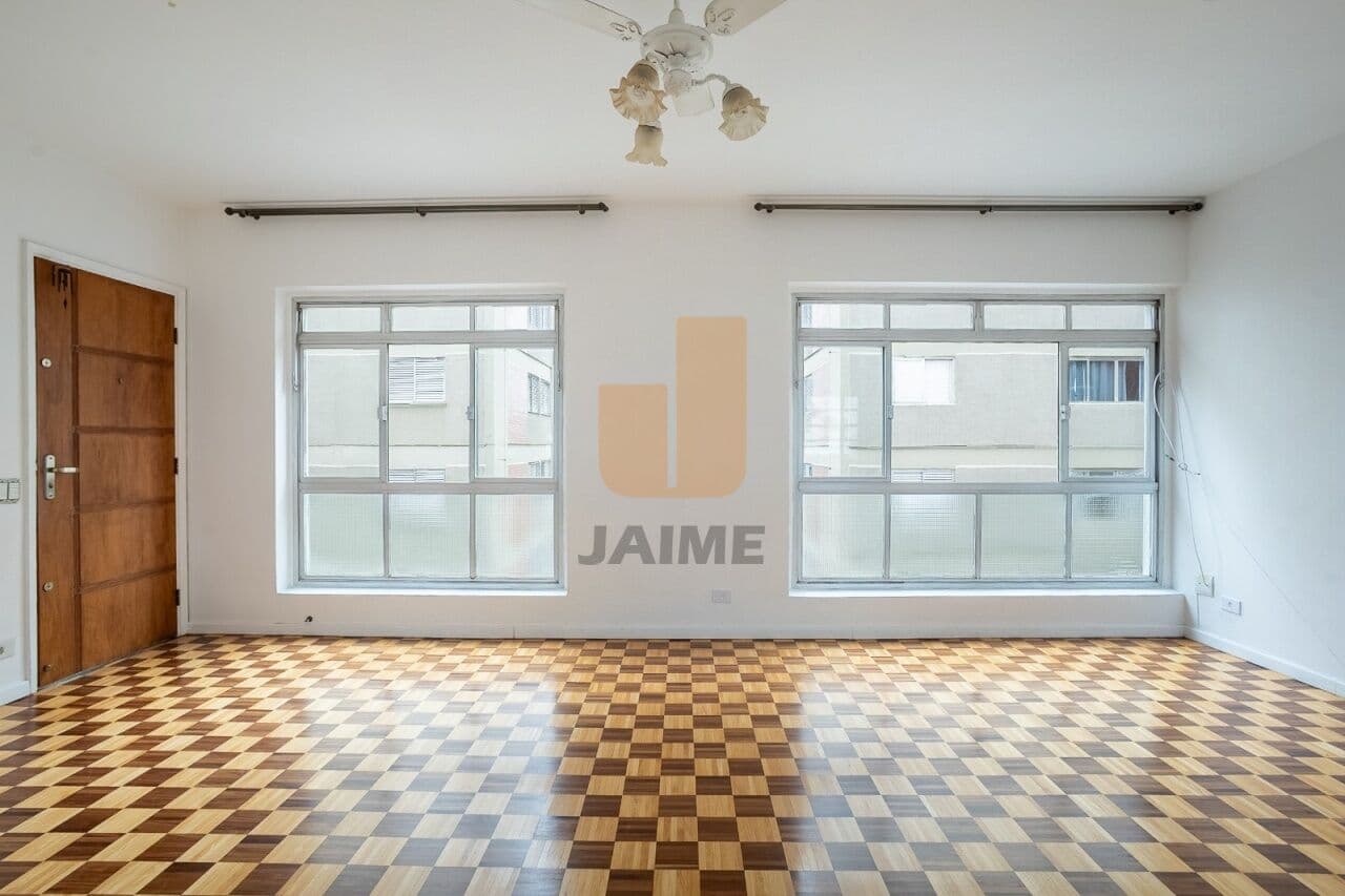 Apartamento de 3 dormitórios na AV REBOUÇAS — Cerqueira César, São Paulo - foto 2