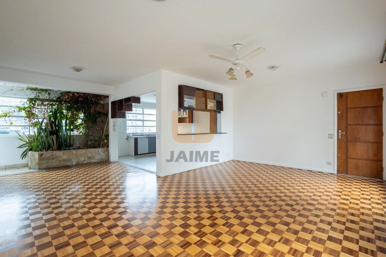 Apartamento de 3 dormitórios na AV REBOUÇAS — Cerqueira César, São Paulo - foto 4