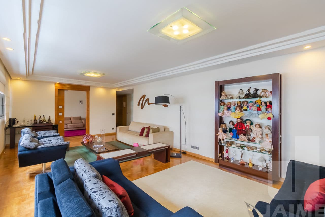 Apartamento de 4 dormitórios na R ITACOLOMI — Higienópolis, São Paulo - foto 3