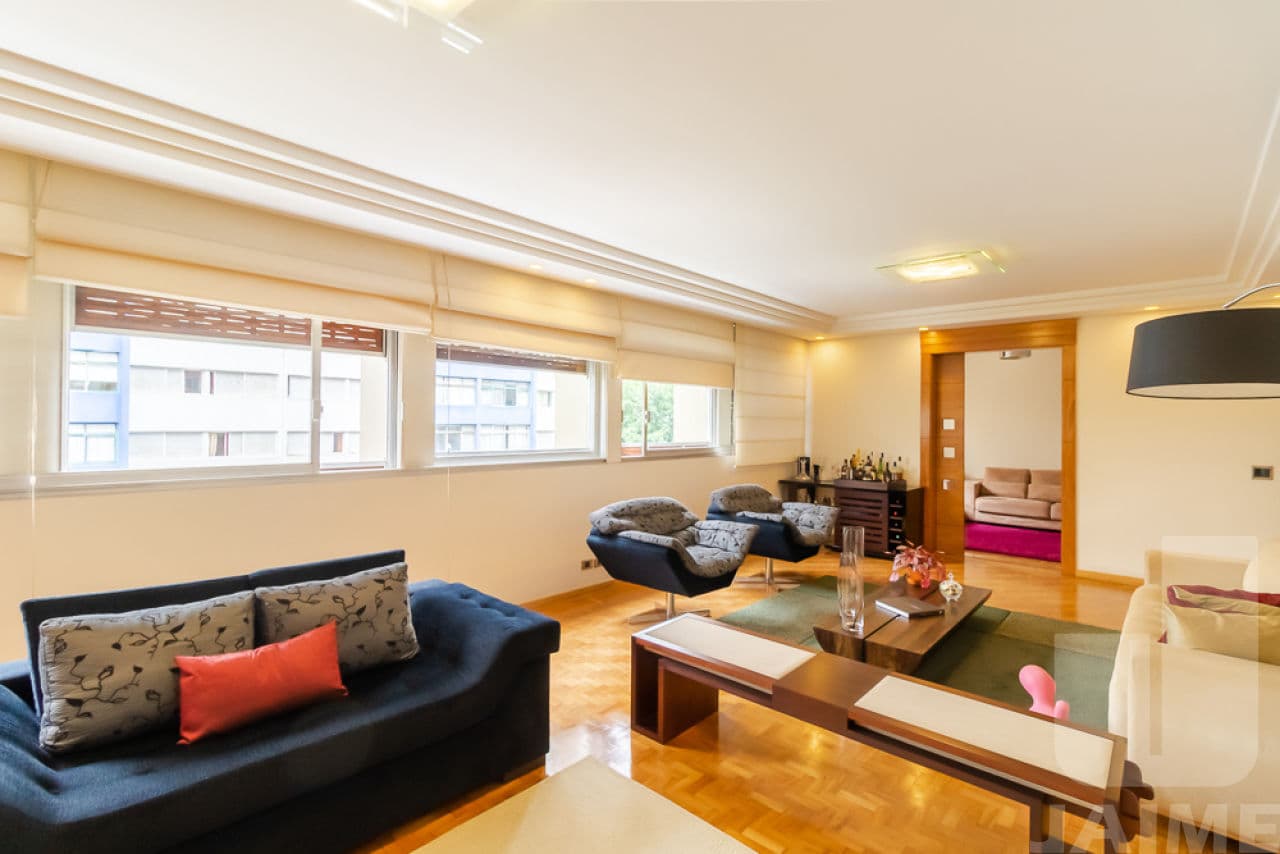 Apartamento de 4 dormitórios na R ITACOLOMI — Higienópolis, São Paulo - foto 5