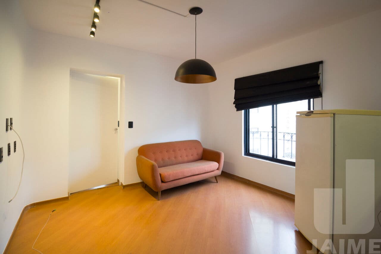 Apartamento de 1 dormitório na R BARONESA DE ITU — Higienópolis, São Paulo