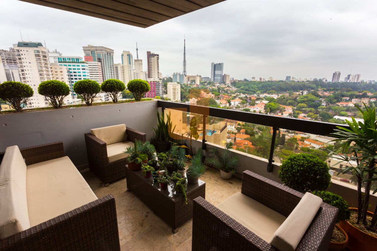 Apartamento de 3 dormitórios na R BAHIA — Higienópolis, São Paulo - foto 2
