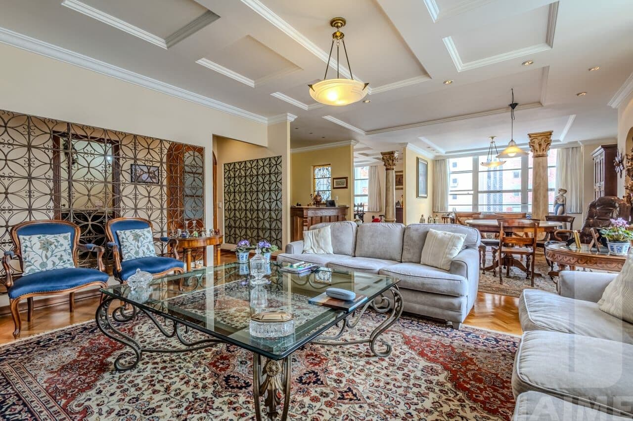Apartamento de 4 dormitórios na R AURELIANO COUTINHO — Higienópolis, São Paulo
