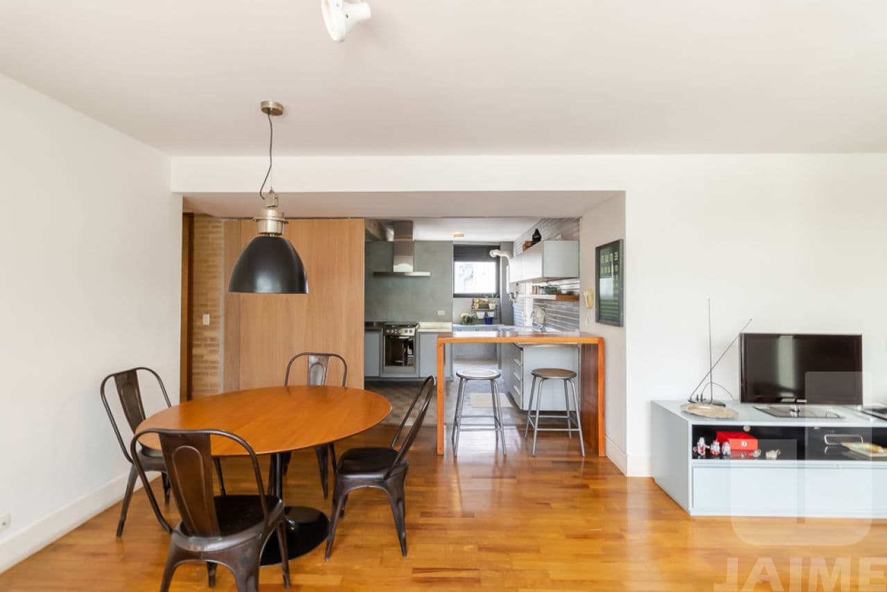 Apartamento de 2 dormitórios na R PERNAMBUCO — Higienópolis, São Paulo